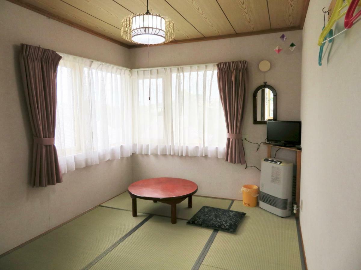 Guesthouse Sakamichi Sampo Kushiro Bagian luar foto